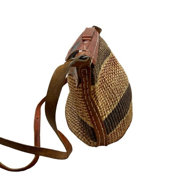 Vintage African Genuine Leather and Woven Purse Handbag - Picture 6 of 15